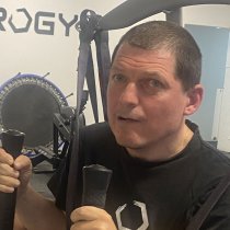 Chcem cvičiť a zároveň tráviť čas s priateľmi